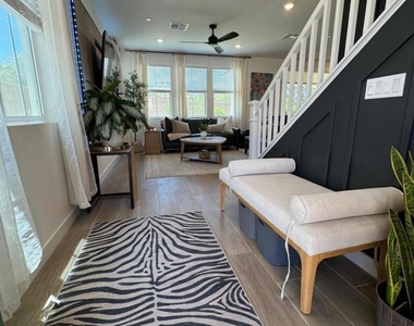 35403 Bains Avenue - Photo Thumbnail 4
