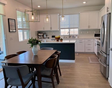 35403 Bains Avenue - Photo Thumbnail 2