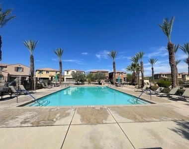 35403 Bains Avenue - Photo Thumbnail 14