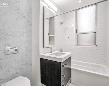 416 West 52nd Street - Photo Thumbnail 6