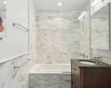 454 West 54th Street - Photo Thumbnail 4