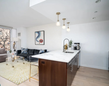 350 West 53rd Street - Photo Thumbnail 2