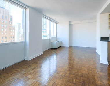 111 Lawrence Street - Photo Thumbnail 41