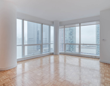 70 Greene Street - Photo Thumbnail 56