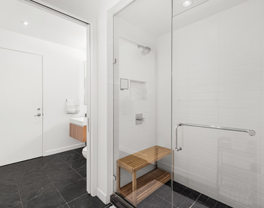 311 W Broadway - Photo Thumbnail 8