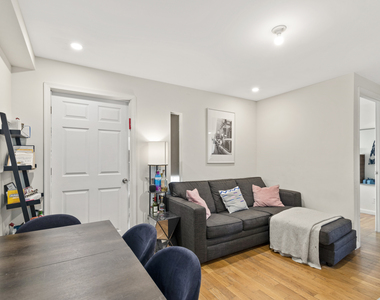 159 Bleecker St - Photo Thumbnail 6