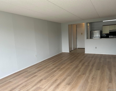 50 Columbus Avenue - Photo Thumbnail 13