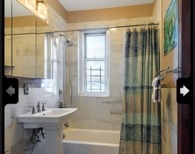 79-01 35 Avenue - Photo Thumbnail 5