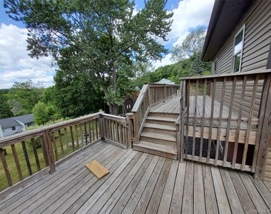 469 Hillside Road - Photo Thumbnail 9