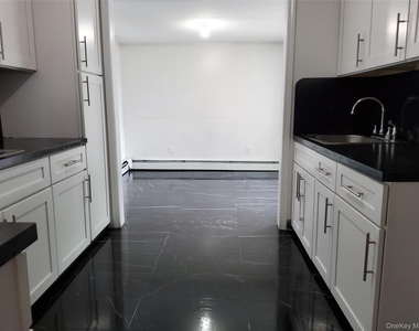469 Hillside Road - Photo Thumbnail 16