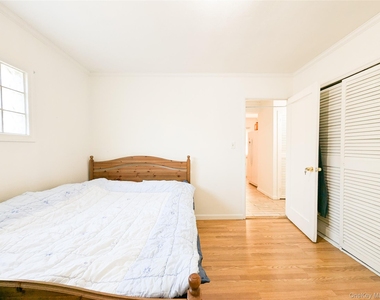 806 Oliver Avenue - Photo Thumbnail 9