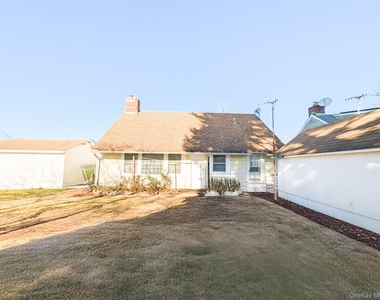 806 Oliver Avenue - Photo Thumbnail 2