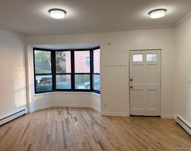 102-39 66th Avenue - Photo Thumbnail 6