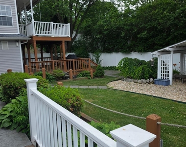 1396 Illinois Avenue - Photo Thumbnail 26