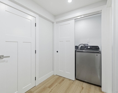 7 Brookdell Drive - Photo Thumbnail 23
