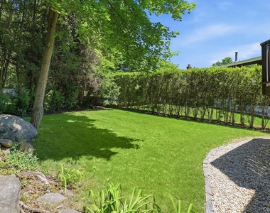 7 Brookdell Drive - Photo Thumbnail 24