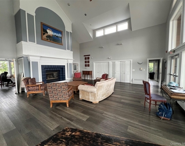 1410 Half Moon Bay Drive - Photo Thumbnail 22