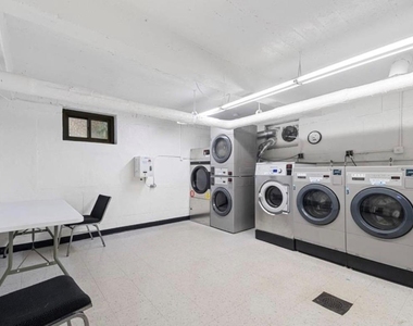 212-04 75th Avenue - Photo Thumbnail 10
