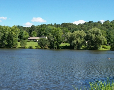 957a Heritage Hills Drive - Photo Thumbnail 14
