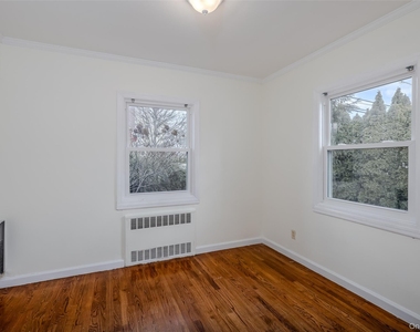 152 Charles Street - Photo Thumbnail 10