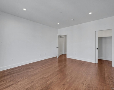 291 Main Street - Photo Thumbnail 10