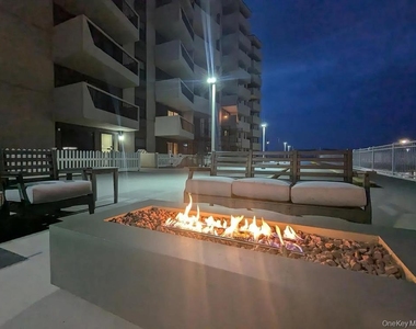 360 Shore Rd - Photo Thumbnail 11