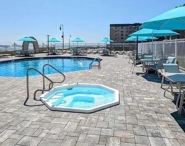 360 Shore Rd - Photo Thumbnail 9