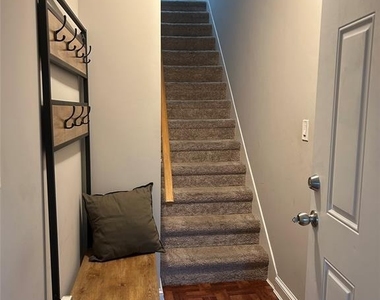 248-15 89th Avenue - Photo Thumbnail 1