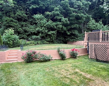 18 Coralyn Avenue - Photo Thumbnail 8
