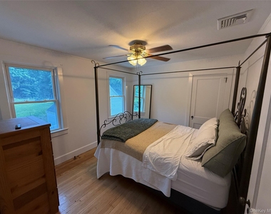 17 Harriman Avenue - Photo Thumbnail 17