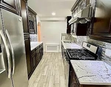 4024 Aske Street - Photo Thumbnail 10