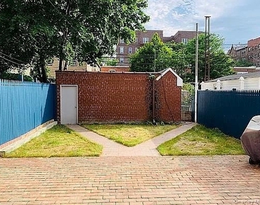 4024 Aske Street - Photo Thumbnail 7