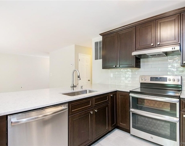 96 Molly Pitcher Lane - Photo Thumbnail 4