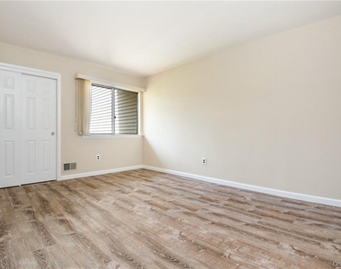 96 Molly Pitcher Lane - Photo Thumbnail 10