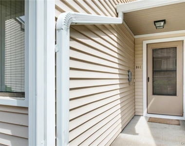 96 Molly Pitcher Lane - Photo Thumbnail 2