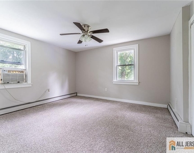 62 Washburn Avenue - Photo Thumbnail 10