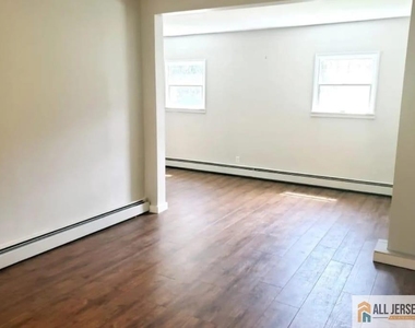 62 Washburn Avenue - Photo Thumbnail 2