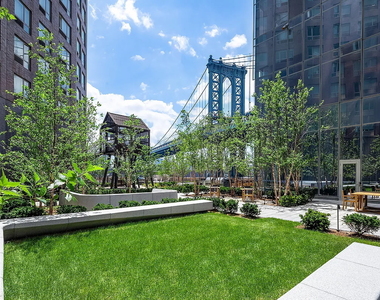 252 South Street - Photo Thumbnail 31