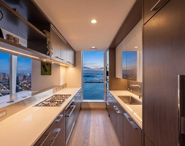 252 South Street - Photo Thumbnail 8