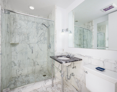 401 E 60th Street - Photo Thumbnail 6