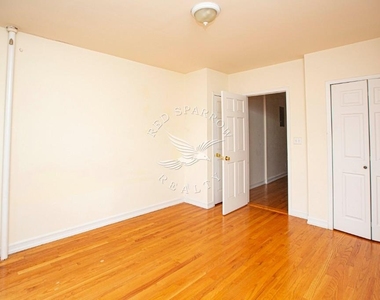 420 E 83rd Street - Photo Thumbnail 5