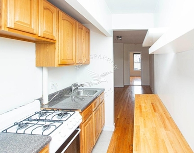 420 E 83rd Street - Photo Thumbnail 9