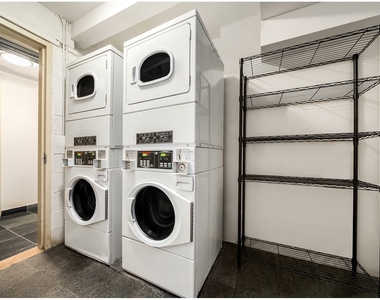 159 Bleecker Street - Photo Thumbnail 15