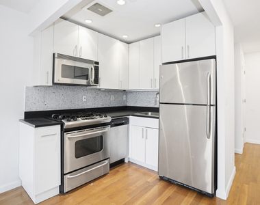 159 Bleecker Street - Photo Thumbnail 3