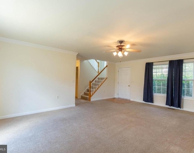 59 Stork Lane - Photo Thumbnail 3