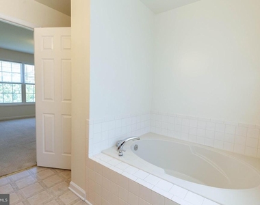 59 Stork Lane - Photo Thumbnail 21