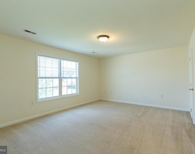 59 Stork Lane - Photo Thumbnail 23