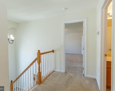 59 Stork Lane - Photo Thumbnail 14