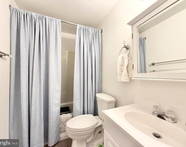 8 Woodmont Court - Photo Thumbnail 15