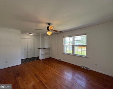 1804 Sherwood Drive - Photo Thumbnail 21